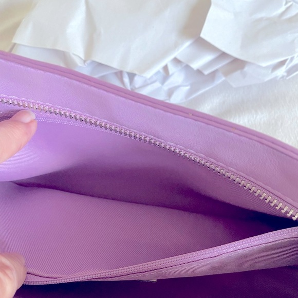 A New Day Isometrical Handbag with AdjustableStrap.  Color Purple,  Trendy, NWT - Picture 10 of 12